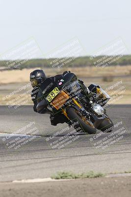 media/Sep-07-2024-Pacific Track Time (Sat) [[9bb89f5e83]]/A group/Phone Wall Paper 1000am/